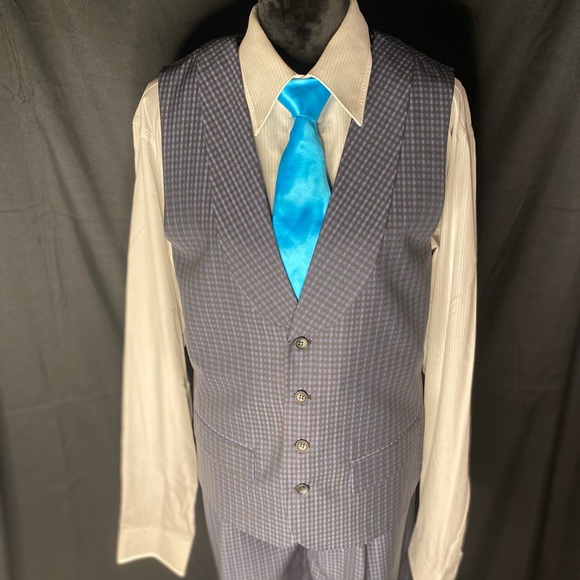 Mens Italian suit - Picture 4 of 4